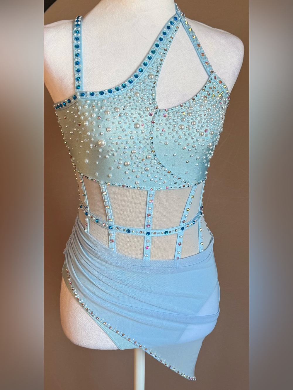 NEW | NEVER WORE | CUSTOM DANCE COSTUME | Size - Child Large (age 12-15)